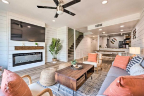 Chic Fort Walton Condo about 2 Blocks to Beach!